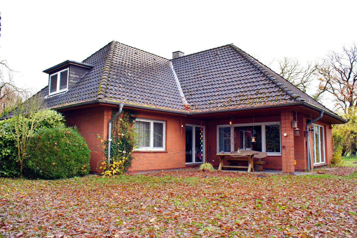 Einfamilienhaus zum Kauf 429.000 € 4 Zimmer 168 m²<br/>Wohnfläche 4.390 m²<br/>Grundstück Hollwege Westerstede / Hollwege 26655