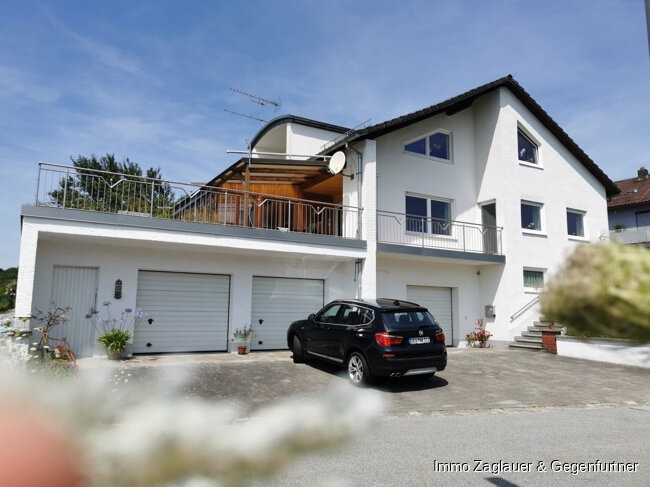 Mehrfamilienhaus zum Kauf 489.000 € 8 Zimmer 219,6 m²<br/>Wohnfläche 603 m²<br/>Grundstück Seebach Deggendorf / Seebach 94469