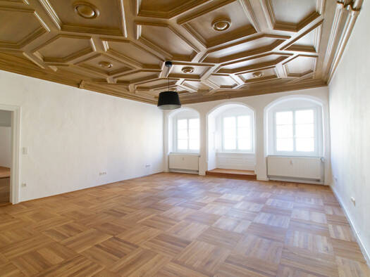 Wohnung zur Miete 1.565 € 3 Zimmer 130 m² 2. Geschoss frei ab 01.05.2026 Theresienstraße 14 Ingolstadt 85049