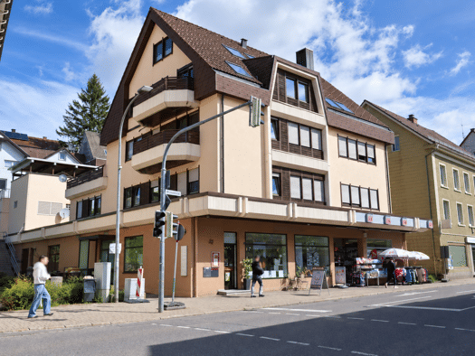 Wohnung zur Miete 1.000 € 4,5 Zimmer 119 m² Geschoss 1/3 frei ab 01.10.2026 Wilhelmstraße 22 Stadtgebiet Furtwangen im Schwarzwald 78120