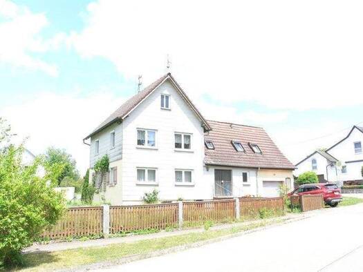 Haus zum Kauf 320.000 € 7 Zimmer 160 m² 1.450 m² Grundstück frei ab sofort Hornberg Kirchberg an der Jagst 74592
