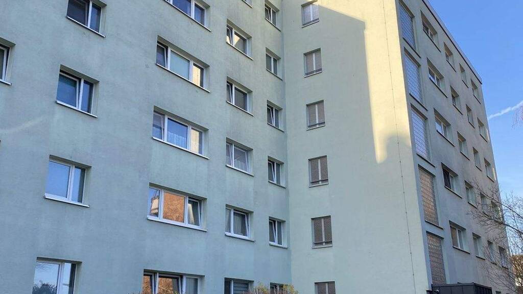 Wohnung zum Kauf 130.000 € 2 Zimmer 50 m² 4. Geschoss Holzbüttgen Kaarst 41564