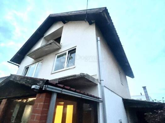 Haus zum Kauf 280.000 € 7 Zimmer 186 m² Centar, Samobor Samobor