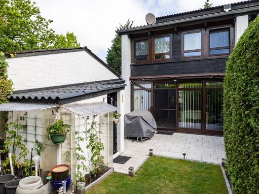 Reihenendhaus zum Kauf 246.000 € 3 Zimmer 90 m² 152 m² Grundstück Deichhorst Delmenhorst 27753