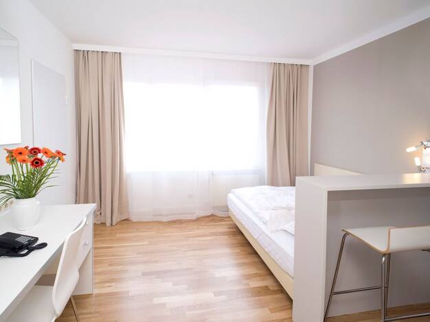 Studio zur Miete Wohnen auf Zeit 1.199 € 1 Zimmer 20 m² frei ab sofort Langen Langen (Hessen) 63225