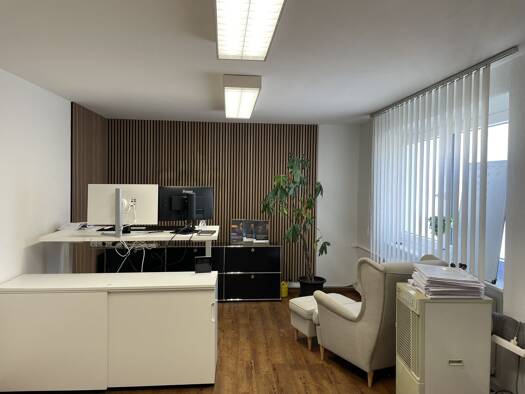 Bürofläche zur Miete 9,90 € teilbar ab 160 m² Mitte Mitte 30159