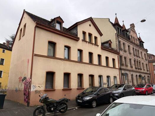 Mehrfamilienhaus zum Kauf als Kapitalanlage geeignet 749.000 € 15 Zimmer 269 m² 270 m² Grundstück Gostenhof Nürnberg 90429