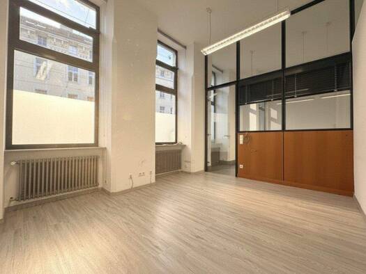 Büro zur Miete 10,14 € 9 Zimmer Wien 1090