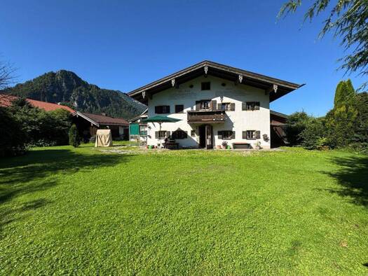 Einfamilienhaus zum Kauf 699.000 € 8 Zimmer 240 m² 2.099 m² Grundstück Inzell 83334