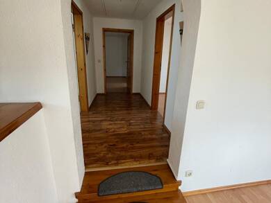 Wohnung zur Miete 800 € 4 Zimmer 130 m² EG frei ab sofort Nattenheim 54636