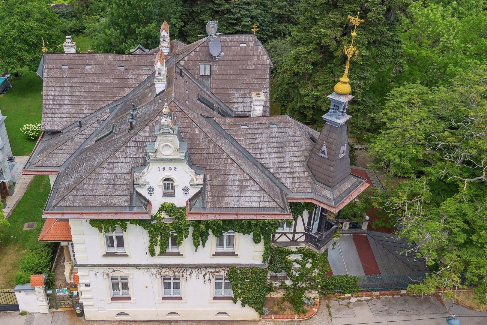 Villa zum Kauf 12.800.000 € 21 Zimmer 800 m²<br/>Wohnfläche 3.100 m²<br/>Grundstück Wien 1170