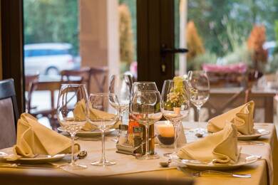 Restaurant zur Miete 3.000 € 253 m² Gastrofläche Trier-Nord Trier 54292