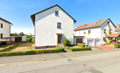 Mehrfamilienhaus zum Kauf 265.000 € 11 Zimmer 140 m² 536 m² Grundstück Neustadt Neustadt bei Coburg 96465