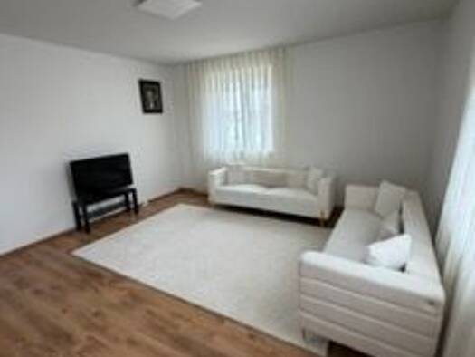 Wohnung zum Kauf 179.000 € 3 Zimmer 69 m² Geschoss 3/4 frei ab sofort Röthenbach Röthenbach an der Pegnitz 90552