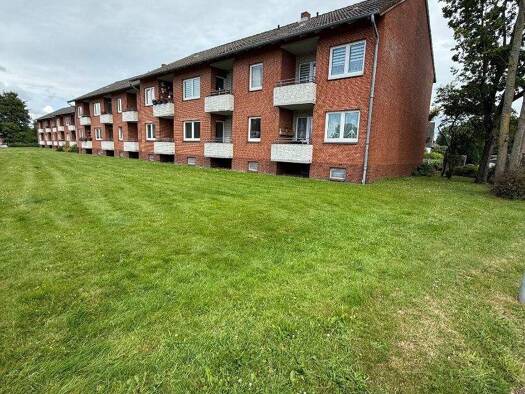 Wohnung zur Miete 404 € 2 Zimmer 42,6 m² EG frei ab 16.02.2026 Matthias-Claudius-Straße 92 Husum 25813