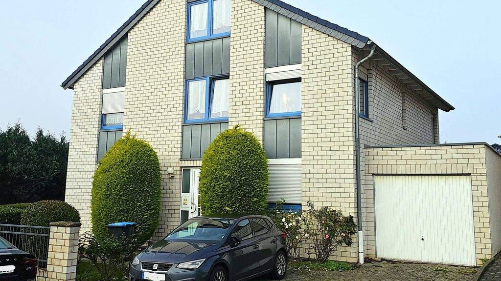 Mehrfamilienhaus zum Kauf 599.000 € 10 Zimmer 244 m² 447 m² Grundstück Wohngebiet 00 Merzenich 52399