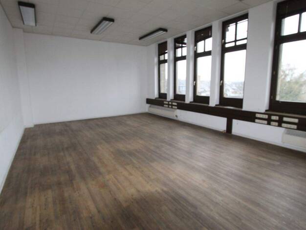 Bürokomplex zur Miete provisionsfrei 1.400 € 5 Zimmer 248 m² Bürofläche Neusser Straße 28 Stadtmitte Krefeld 47798