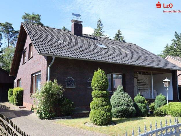 Einfamilienhaus zum Kauf 315.000 € 9 Zimmer 218,9 m² 830 m² Grundstück Ahlhorn Großenkneten 26197