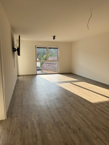 Apartment zur Miete 765 € 2 Zimmer 72 m² 2. Geschoss frei ab sofort Untere Hauptstraße 4 Deining Deining 92364