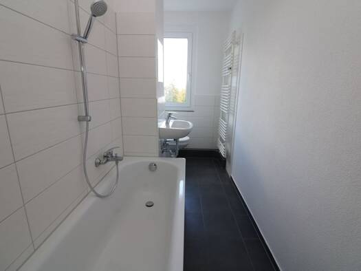 Wohnung zur Miete 399 € 3 Zimmer 58,3 m² 1. Geschoss Maxim-Gorki-Straße 54 Freiberg Freiberg 09599