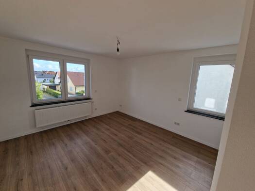 Wohnung zur Miete 1.230 € 4 Zimmer 96 m² Geschoss EG/4 frei ab 15.04.2026 Herzogenaurach 91074
