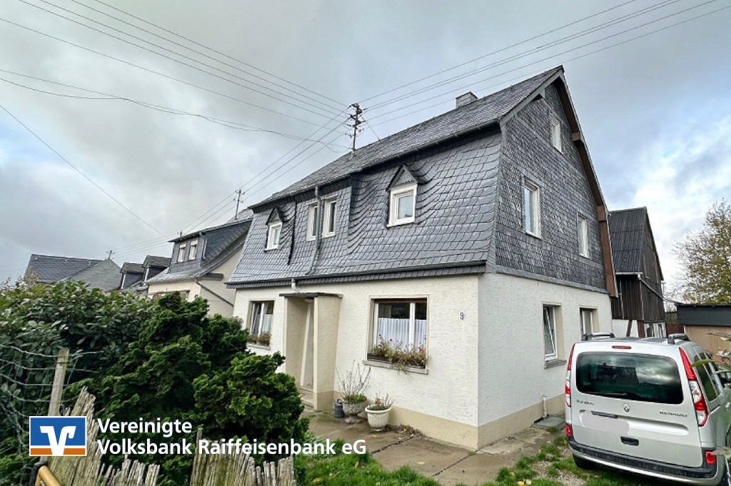 Haus zum Kauf 140.000 € 6 Zimmer 130 m²<br/>Wohnfläche 1.310 m²<br/>Grundstück Laufersweiler 55487