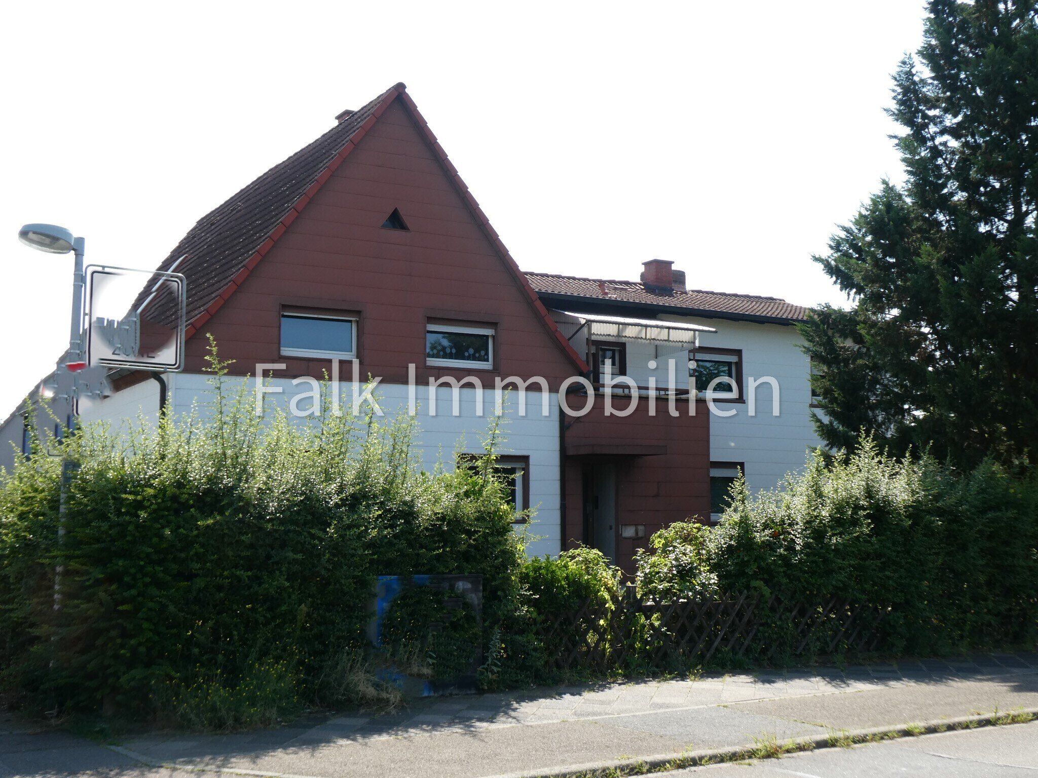 Einfamilienhaus zum Kauf 339.000 € 7 Zimmer 138,8 m²<br/>Wohnfläche 456 m²<br/>Grundstück Rheinau - Süd Mannheim 68219