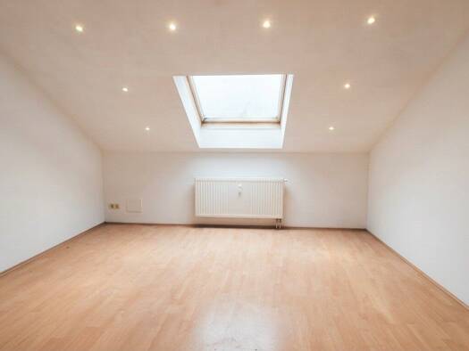 Wohnung zum Kauf 110.000 € 2 Zimmer 57,3 m² Wiener Neustadt 2700