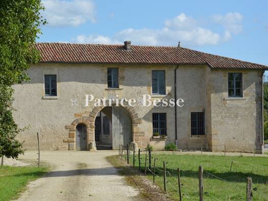 Herrenhaus zum Kauf 815.000 € 11 Zimmer 541 m² 106.144 m² Grundstück Marbot-Hinot Bradfer Bar-le-Duc 55000