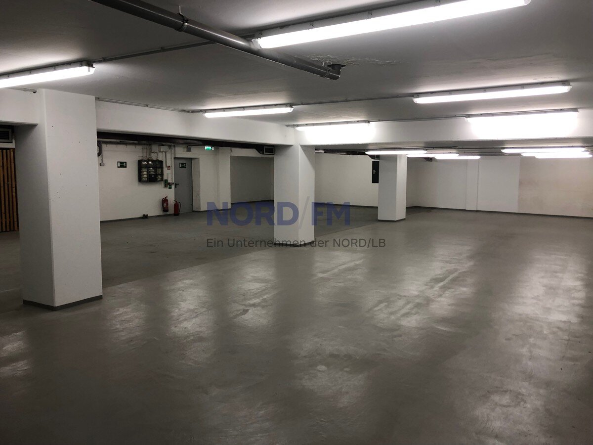 Lagerhalle zur Miete provisionsfrei 1.500 € 300 m²<br/>Lagerfläche ab 300 m²<br/>Teilbarkeit Zentrum Oldenburg 26122