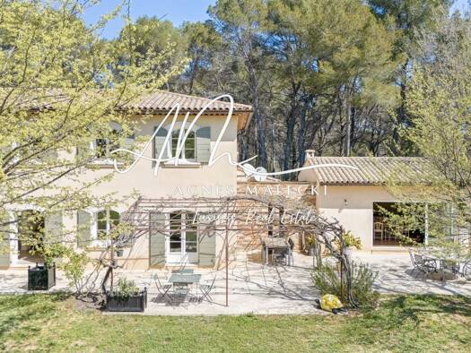 Haus zum Kauf 1.680.000 € 260 m² 7.620 m² Grundstück Trans-en-Provence 83720