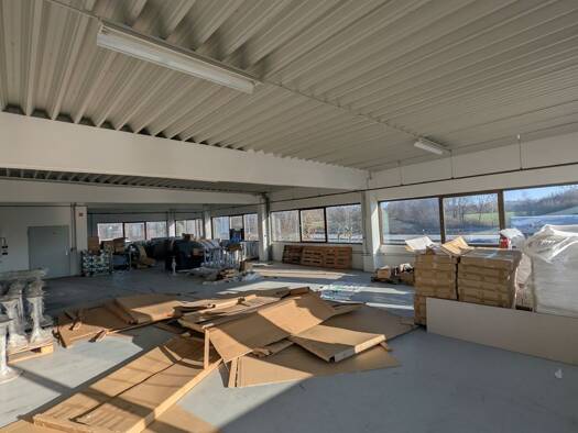 Lagerhalle zur Miete 1.090 € 218 m² Lagerfläche Barsbüttel 22885