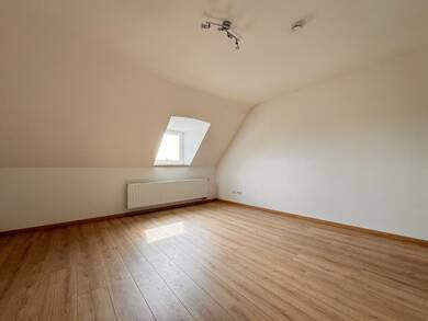Wohnung zur Miete 630 € 2 Zimmer 45 m² Dachgeschoss, 5. Geschoss frei ab sofort Aufseßplatz 8 Galgenhof Nürnberg 90459