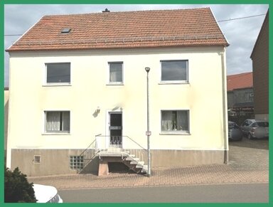 Mehrfamilienhaus zum Kauf 179.000 € 10 Zimmer 199 m² 622 m² Grundstück frei ab sofort Stennweiler Schiffweiler 66578