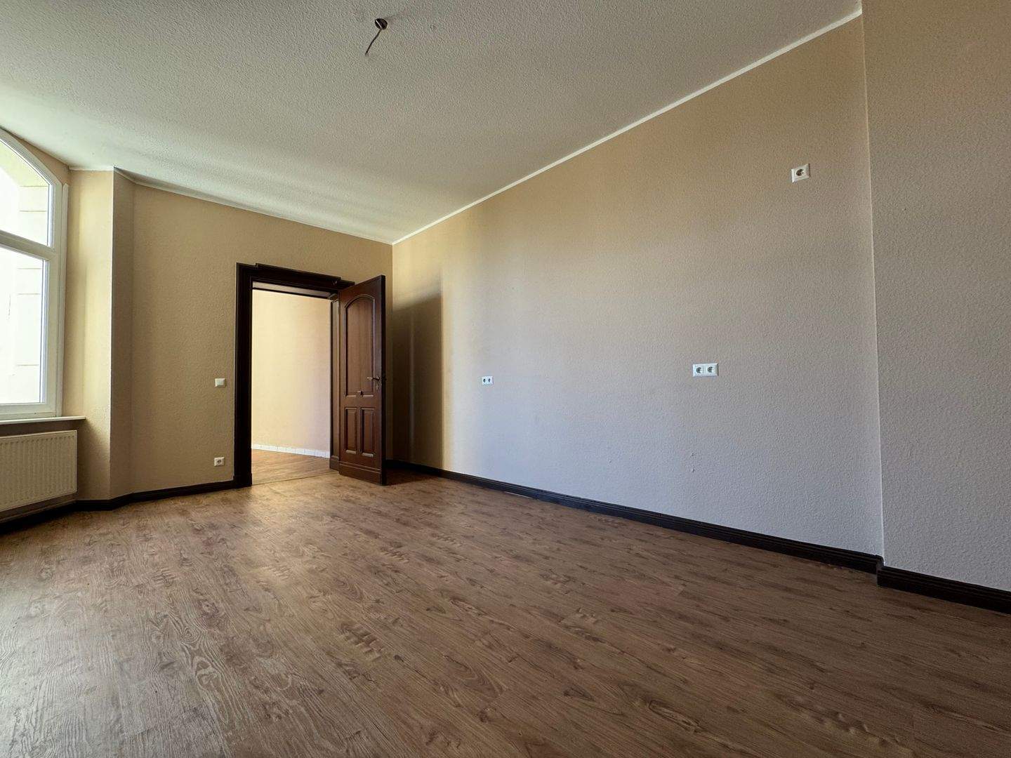 Altbauwohnung - Schöne 3-Zimmer-Wohnung mit 97 m² Wohnfläche – sofort verfügbar! – Magdeburg – Vorschaubild 7