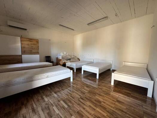 Wohnung zur Miete 200 € 2 Zimmer 60 m² Hreljin, Bakar Bakar