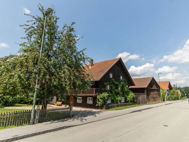 Einfamilienhaus zum Kauf 750.000 € 6 Zimmer 150 m² 11.100 m² Grundstück Heining Passau 94036