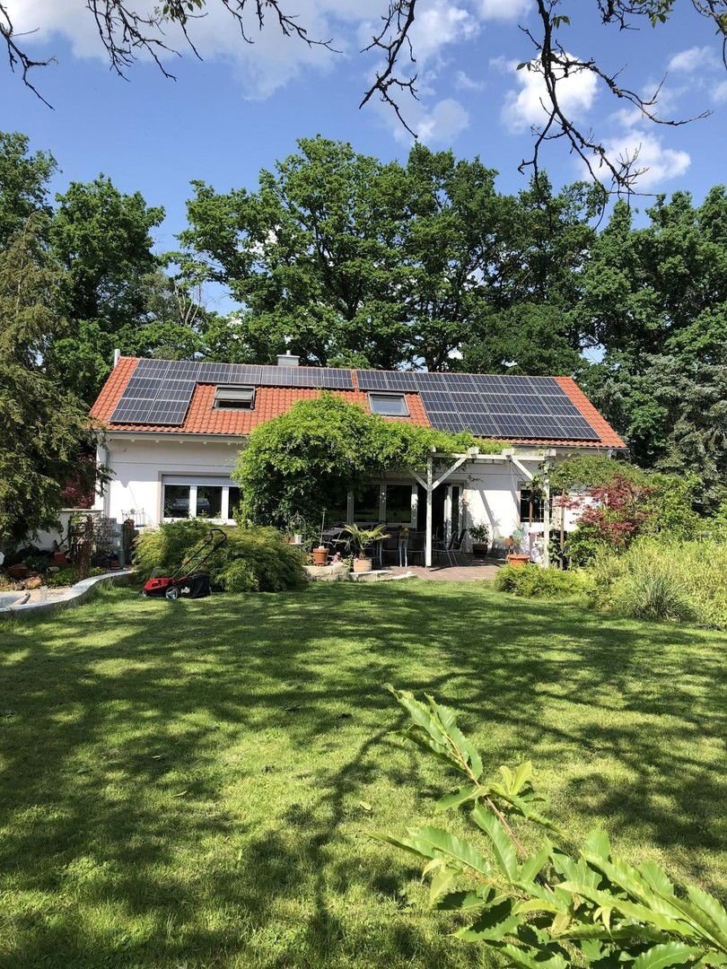 Mehrfamilienhaus zum Kauf provisionsfrei 965.000 € 11 Zimmer 280 m²<br/>Wohnfläche 2.118 m²<br/>Grundstück Abtsgmünd Abtsgmünd 73453