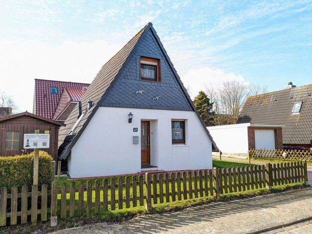 Haus zum Kauf provisionsfrei 269.900 € 5 Zimmer 50 m² 230 m² Grundstück Carolinensiel Harlesiel 26409