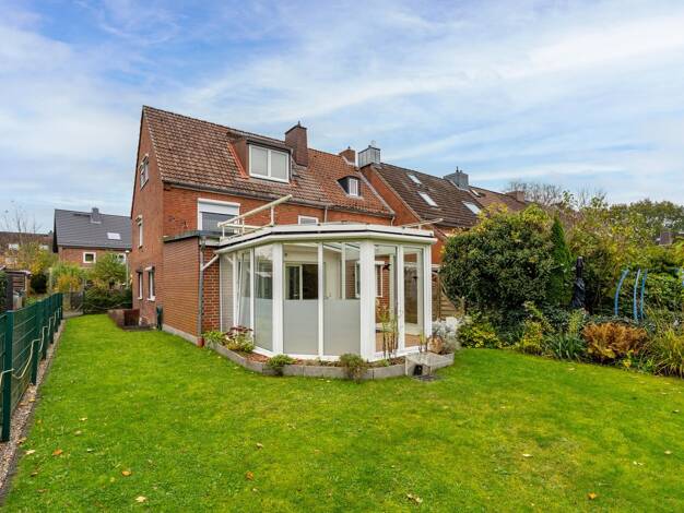 Reihenendhaus zum Kauf 360.000 € 4,5 Zimmer 110 m² 560 m² Grundstück frei ab sofort Elmschenhagen-Süd Elmschenhagen 24146