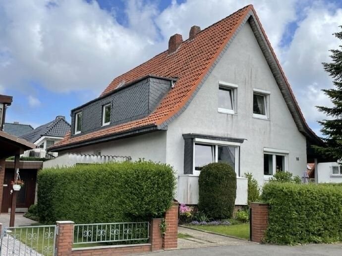 Mehrfamilienhaus zum Kauf 259.000 € 8 Zimmer 215 m²<br/>Wohnfläche 361 m²<br/>Grundstück Steinacker 16 Jedutenberg Bremerhaven 27572