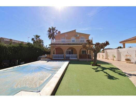 Chalet zum Kauf 599.000 € 6 Zimmer 230 m² Sant Vicent del Raspeig / San Vicente del Raspeig 03690