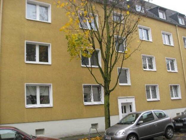 Wohnung zur Miete 770 € 3 Zimmer 74,8 m² 3. Geschoss frei ab 09.08.2025 Aachener Straße 5 Frohnhausen Essen 45145