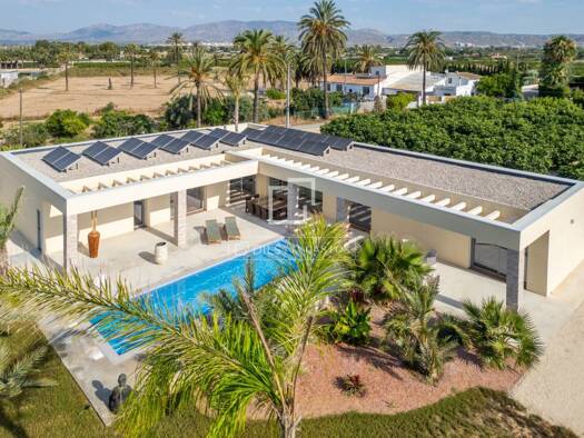 Haus zum Kauf 950.000 € 230 m² 11.300 m² Grundstück Elche 03296