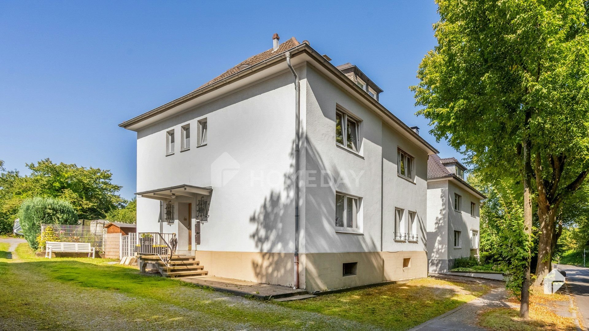 Mehrfamilienhaus zum Kauf 389.000 € 9 Zimmer 212 m²<br/>Wohnfläche 375 m²<br/>Grundstück Platte Heide Menden 58708