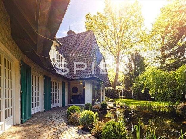 Einfamilienhaus zum Kauf 1.195.000 € 6 Zimmer 323 m² 1.382 m² Grundstück Oberneuland Bremen 28355