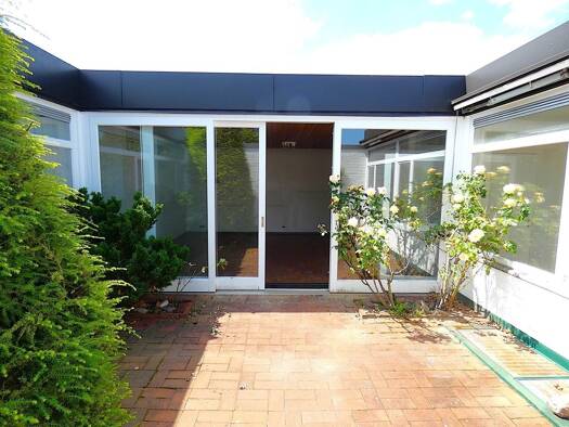 Bungalow zum Kauf 555.000 € 6 Zimmer 174 m² 381 m² Grundstück frei ab sofort Innenstadt Bielefeld 33615