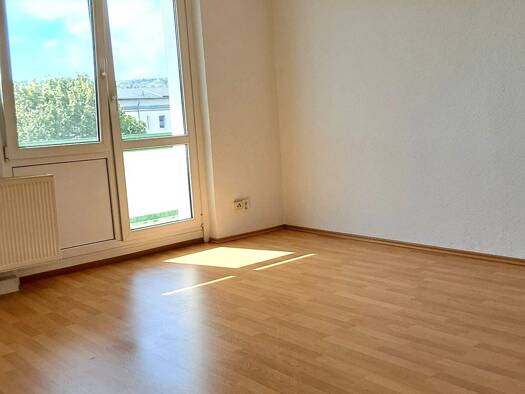 Wohnung zur Miete 350 € 2 Zimmer 49 m² 3. Geschoss frei ab sofort Meiningen Meiningen 98617