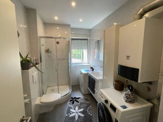 Property thumbnail 16