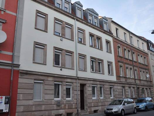 Mehrfamilienhaus zum Kauf als Kapitalanlage geeignet 1.350.000 € 19 Zimmer 467 m² 260 m² Grundstück Gostenhof Nürnberg 90429